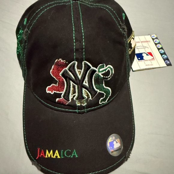 RARE NY Yankees Black Jamaica Baseball Cap